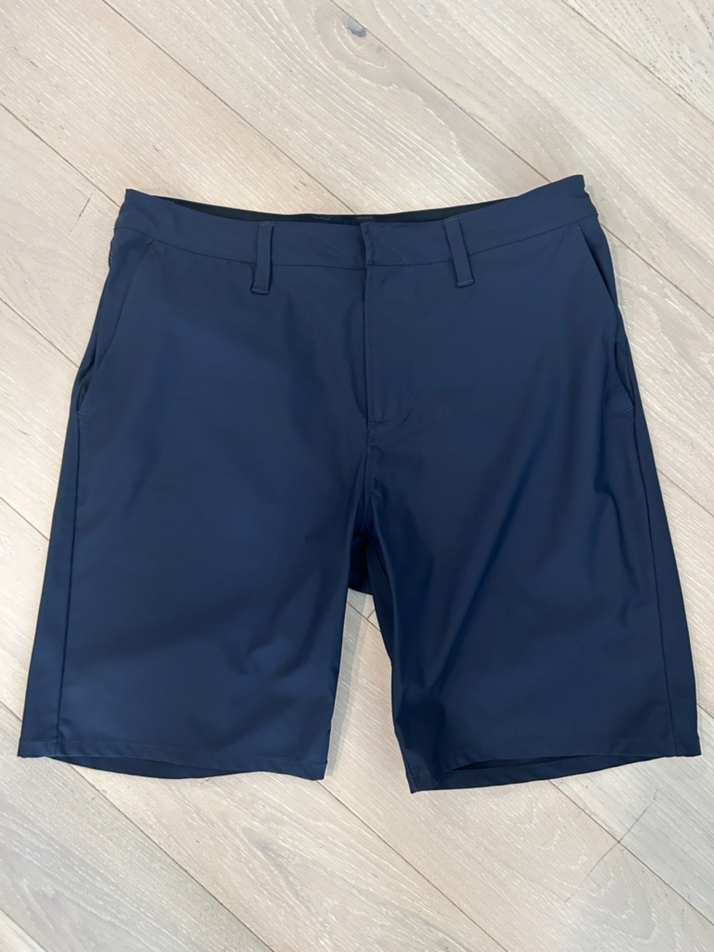 Zella Men's Navy Flat-Front Performance Shorts 8 inch inseam